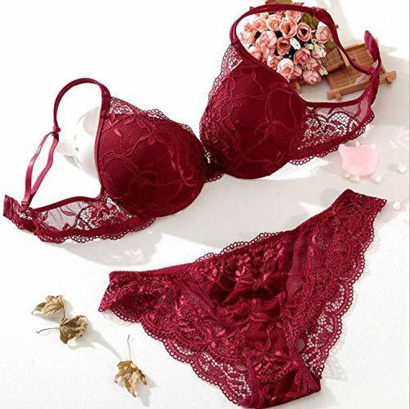 Breckelle's Floral Lace Lingerie Set